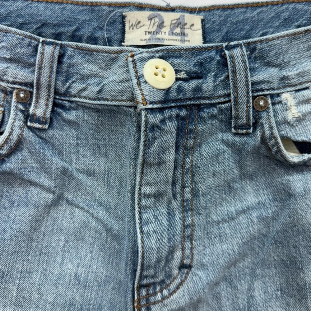 We The Free Free People Denim Bermuda Shorts Size 24‎ Distressed Blue Raw Hem